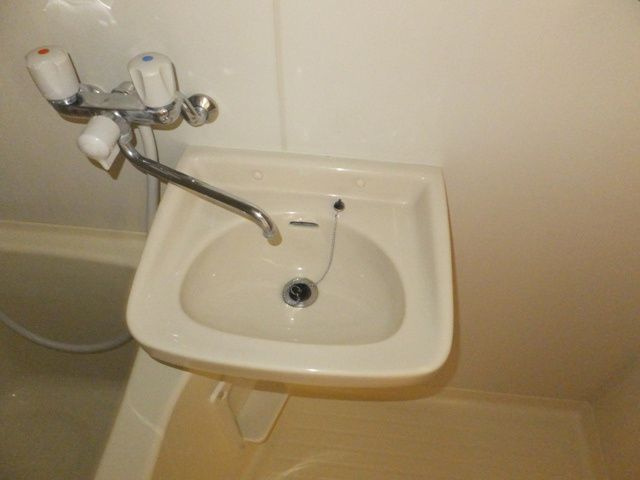 明和上石原の洗面所