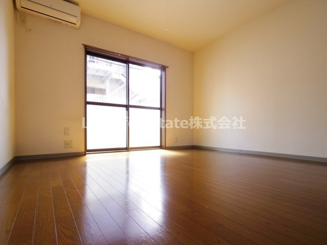 小平市花小金井南町１丁目の賃貸マンションの寝室