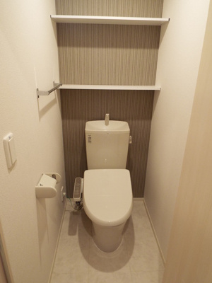 【トイレ】 | カーサ アリーヴォ　Ⅰ | 温水洗浄暖房便座