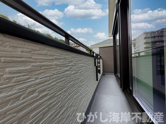 藤沢市大庭　新築戸建　全３棟のバルコニー|バルコニー