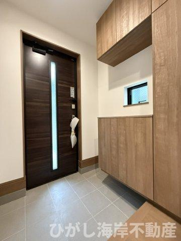 藤沢市大庭　新築戸建　全３棟の玄関|玄関