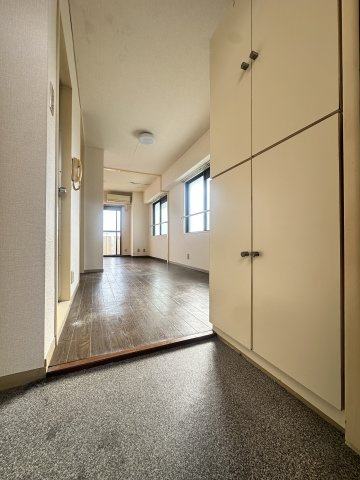 アーバンコートSKの玄関