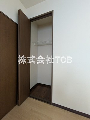 【その他】 | メゾンベルアネックス | 4.4帖クローゼット