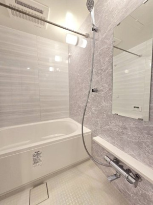 【浴室】 | リビオ尼崎STATION CITY | 浴室乾燥機付なので雨の日や花粉が強い日も安心お洗濯