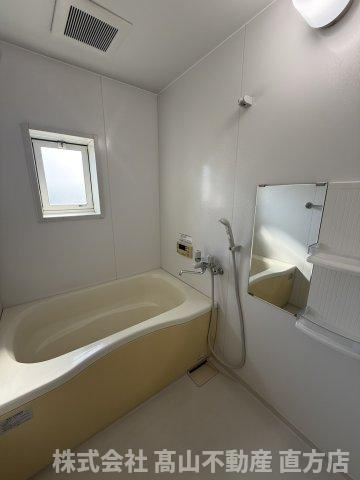 三洋タウン木屋瀬 B棟の浴室