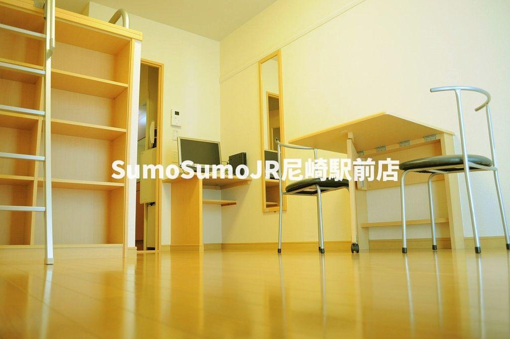 レオパレスアーク姫島の寝室|寝室です