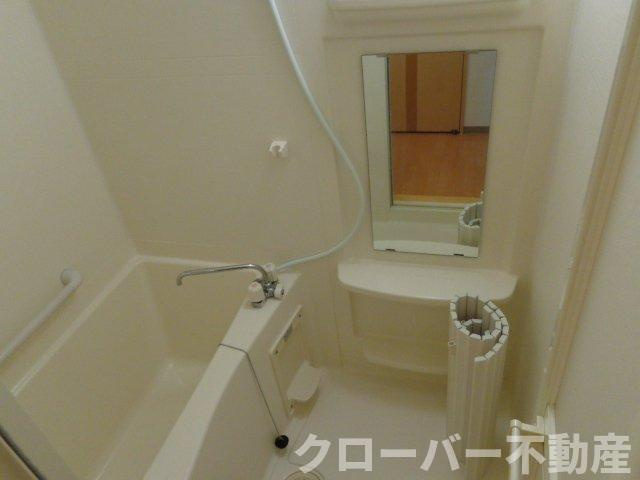 レスポワール善通寺の浴室|バス