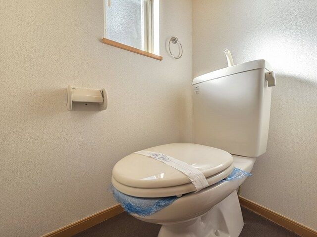 福岡市早良区原４丁目のアパートのトイレ