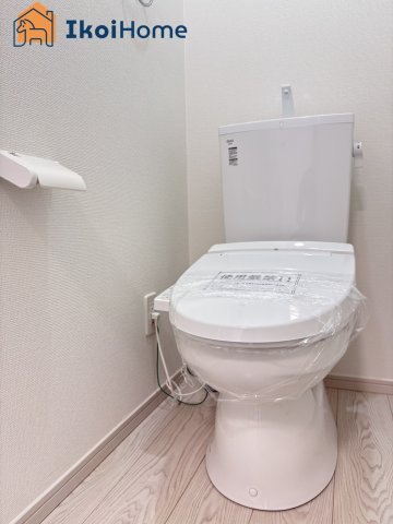 明石市日富美町1期　全7棟1号棟　新築戸建のトイレ|【ホームページに現地動画掲載中】●年中無休：当日予約可●トイレが2か所あるので夜中もや朝も楽ちん。