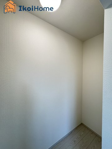 明石市日富美町1期　全7棟1号棟　新築戸建の収納|【ホームページに現地動画掲載中】●年中無休：当日予約可●便利なウォークインクローゼットも完備！
