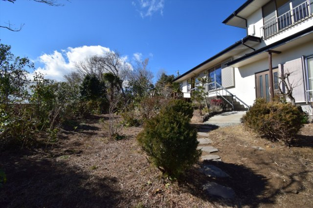 【庭】 | 大室高原別荘地　戸建