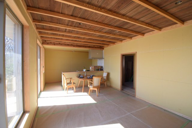 【居間・リビング】 | 大室高原別荘地　戸建