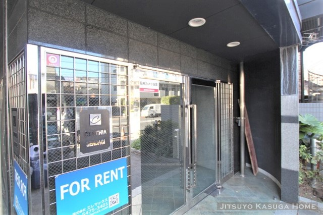 【エントランス】