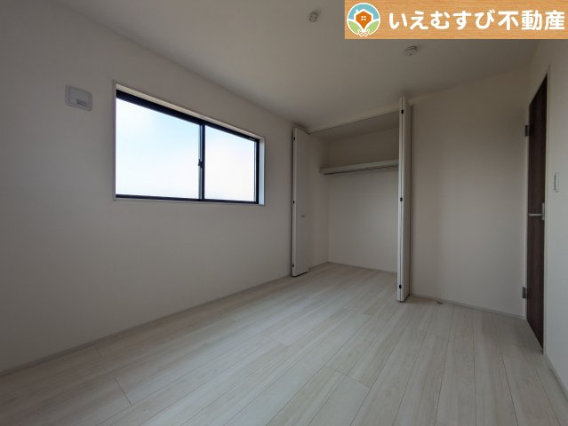 Livele Garden.S　深谷宿根第3の洋室|ナチュラルな色合いでシンプルな内装
シンプルな内装のお家なので飽きが来ずコーディネートも楽しそうですね♪