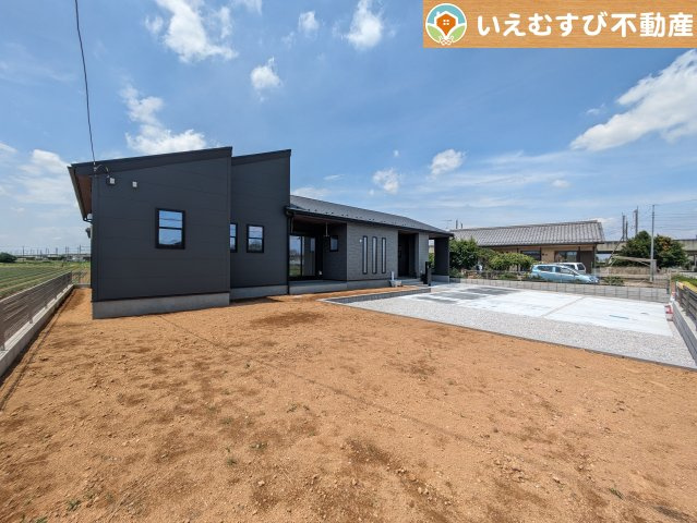 Livele Garden.S　深谷宿根第3の庭|ガーデニングが楽しめそう
季節の草花で彩りを！ガーデニングで緑あふれる景色を作るのも楽しみ♪