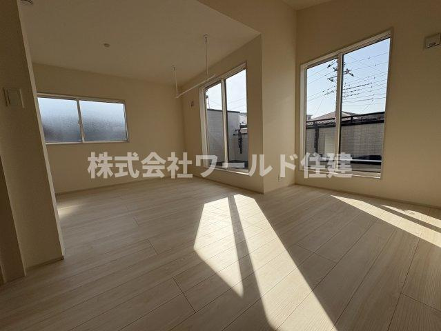 所沢市小手指元町2丁目の洋室