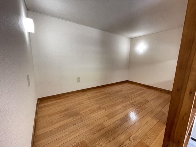 メゾンジュネスの居間・リビング|ロフト