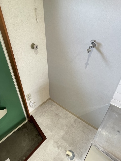 メゾンジュネスの居間・リビング