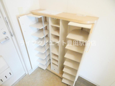 【玄関】 | セントラルコーポフェニックス