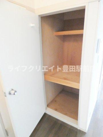 セントラルコーポフェニックスの収納