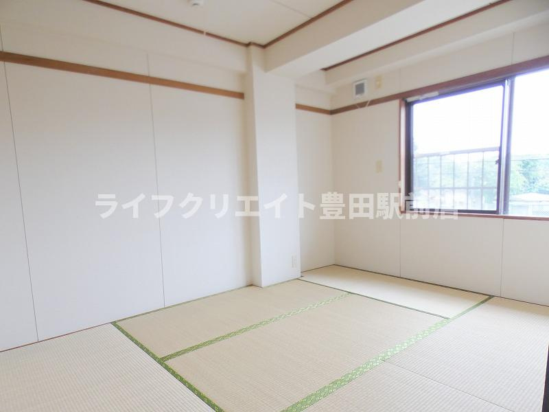 セントラルコーポフェニックスの内装