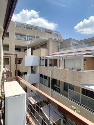 【バルコニー】 | パレス菊野台