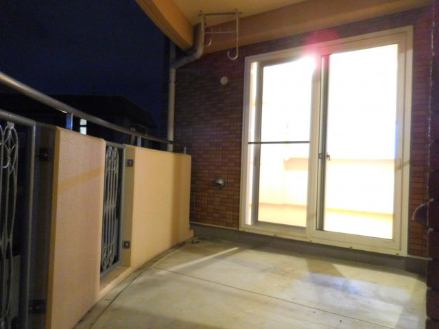 高槻市上本町の賃貸マンションのバルコニー