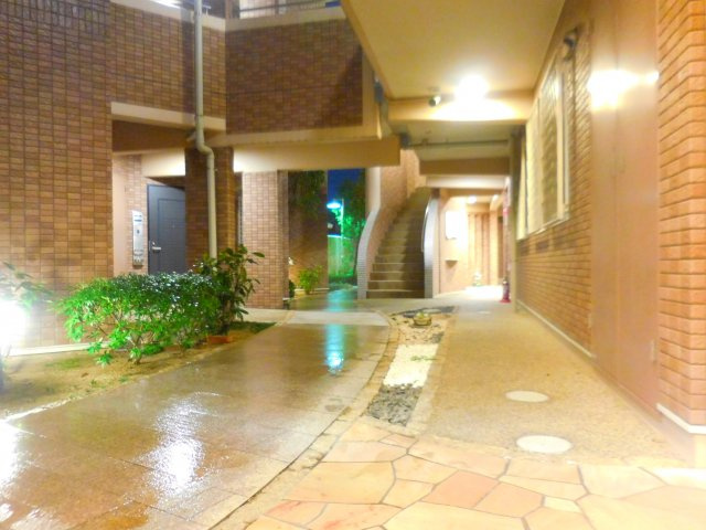 高槻市上本町の賃貸マンションの外観