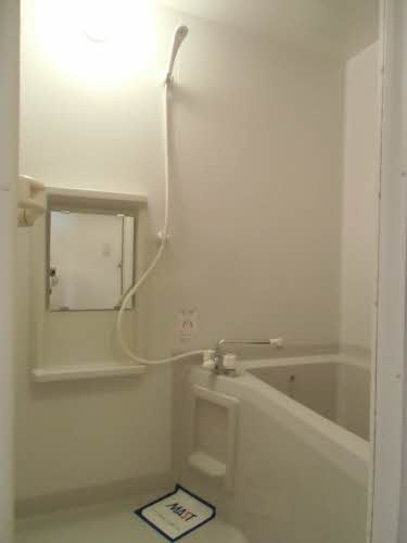 エストかわらまちの浴室