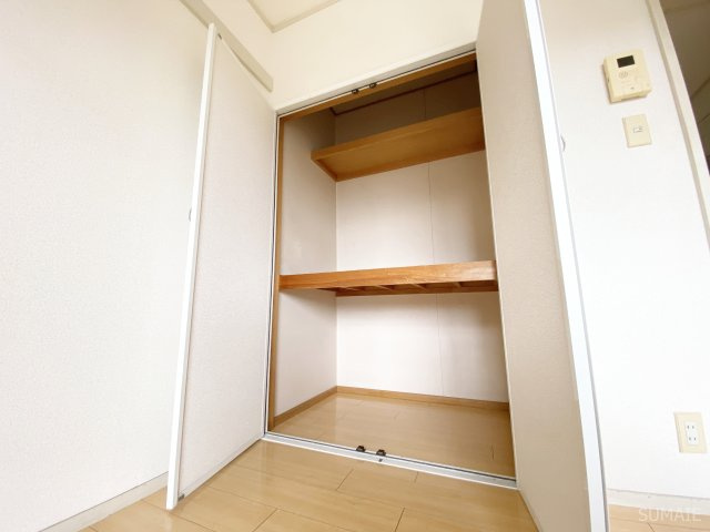 CASA与野の収納|上部まで収納可能です！