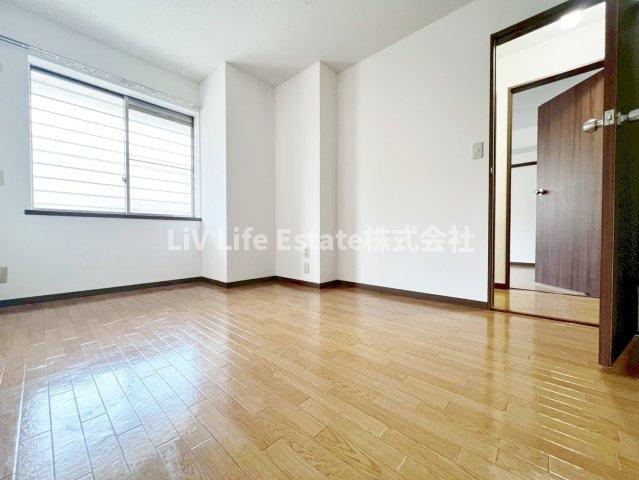 メゾンビューラー(メゾンビューラー)の洋室