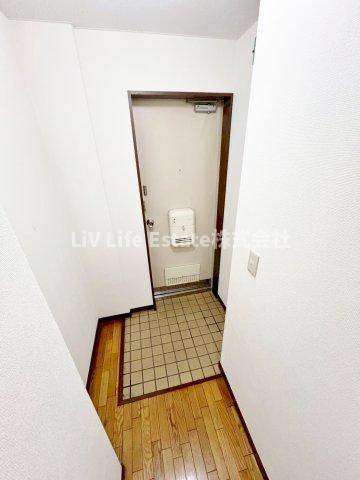 メゾンビューラー(メゾンビューラー)の玄関