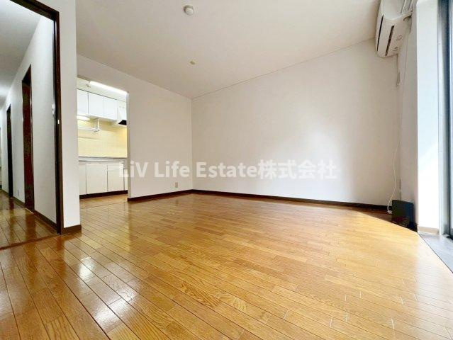 メゾンビューラー(メゾンビューラー)の居間・リビング