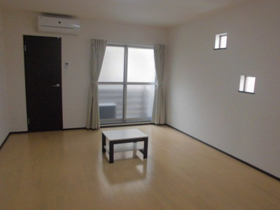 【居間・リビング】 | クレイノエストカーサ