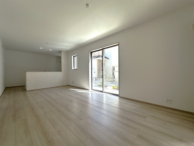 明石市二見町東二見新築戸建C号棟の居間・リビング