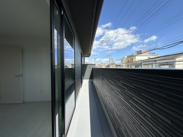 明石市日富美町新築戸建１号棟のバルコニー