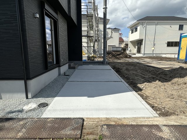 明石市日富美町新築戸建１号棟の駐車場