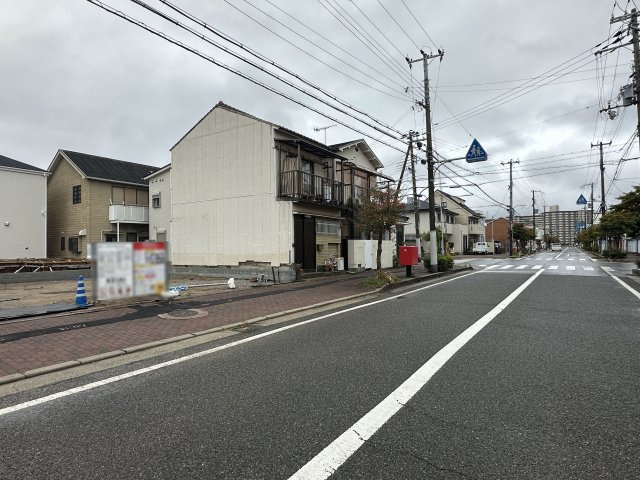 明石市日富美町新築戸建１号棟の前面道路含む現地写真|2026年2月9日撮影