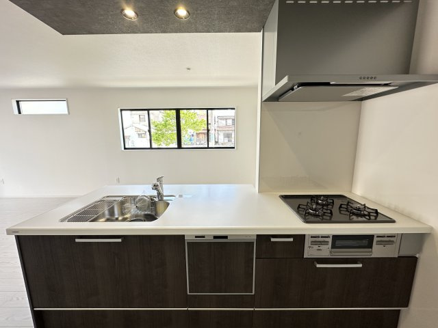 明石市日富美町新築戸建１号棟のキッチン