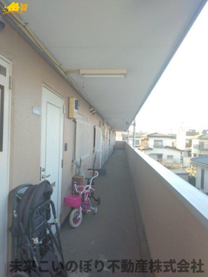 【その他共用部分】 | レジデンス白岡 | 2F共用通路