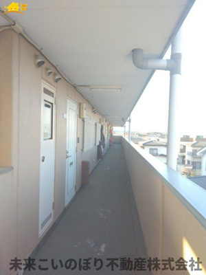 【その他共用部分】 | レジデンス白岡 | 3F共用通路