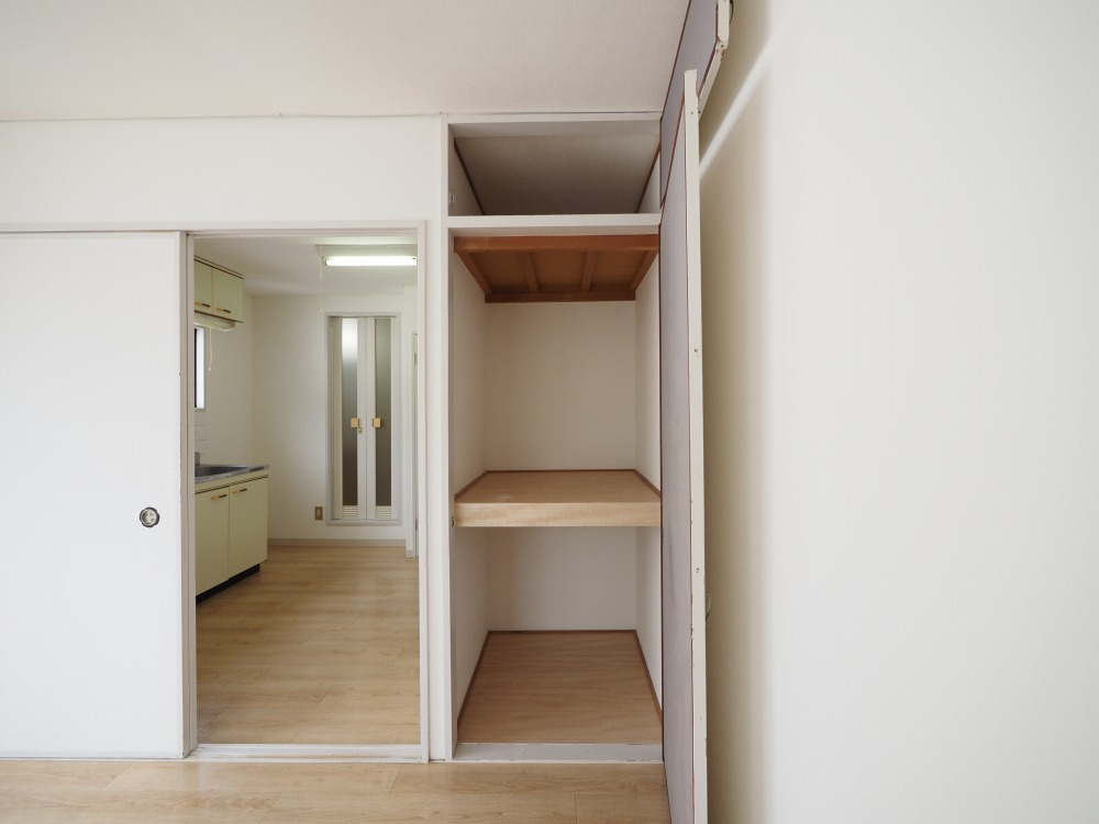 大阪市城東区新喜多東２丁目の賃貸マンションの収納