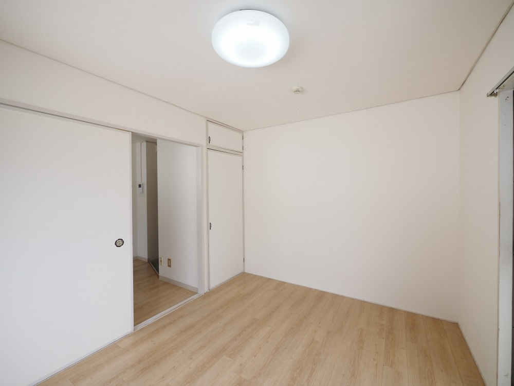 大阪市城東区新喜多東２丁目の賃貸マンションの居間・リビング