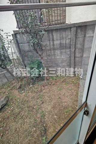 シャトルミサの庭