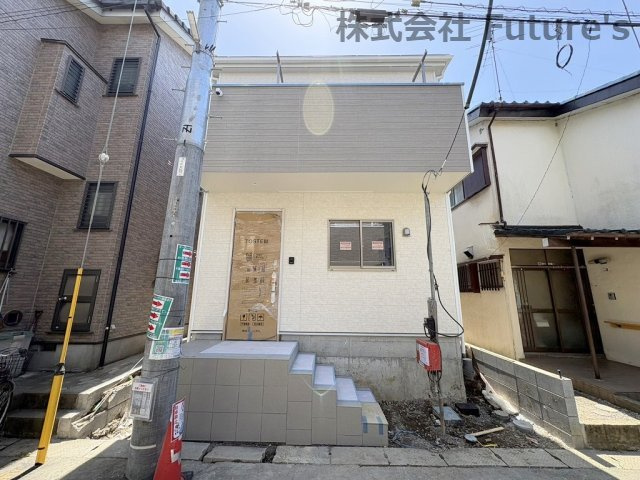 三郷市谷中　新築戸建　全1棟の外観|現地の写真になります。