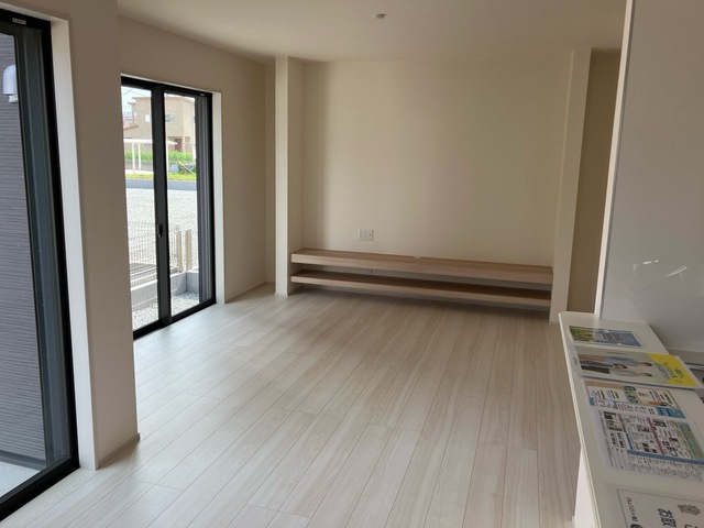 【居間・リビング】 | 赤穂市南野中6期/全2棟