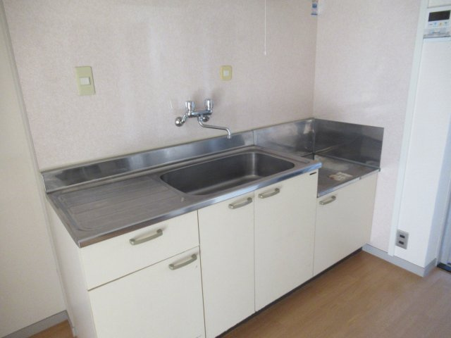 兵庫県公社　播磨城ノ宮３号棟のキッチン|キッチンでお料理をお楽しみください