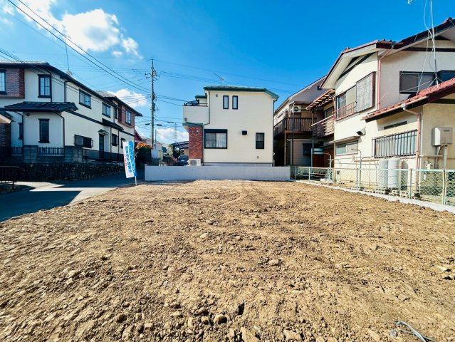 あきる野市雨間/建築条件無し売地/駅徒歩5分/整形地の前面道路含む現地写真|無駄の無い敷地利用が可能です♪