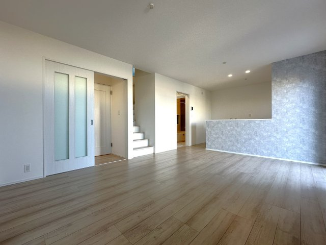 明石市二見町東二見新築戸建D号棟の居間・リビング