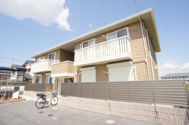 ヴィラ　ウェスト